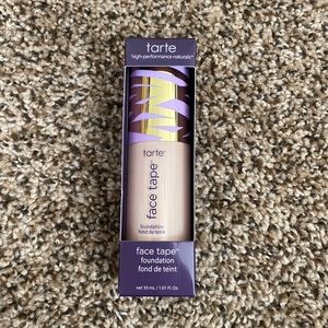 NIB Tarte Face Tape